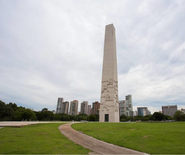 OBELISCO PARQUE IBIRAPUERA